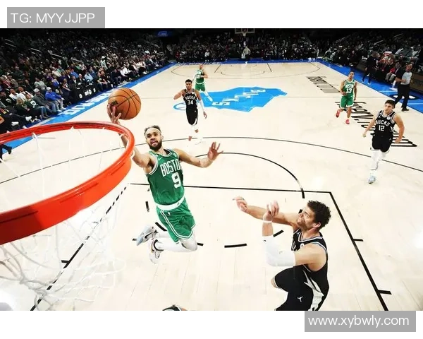 湖人对决凯尔特人总决赛首战精彩回顾与精彩瞬间分析